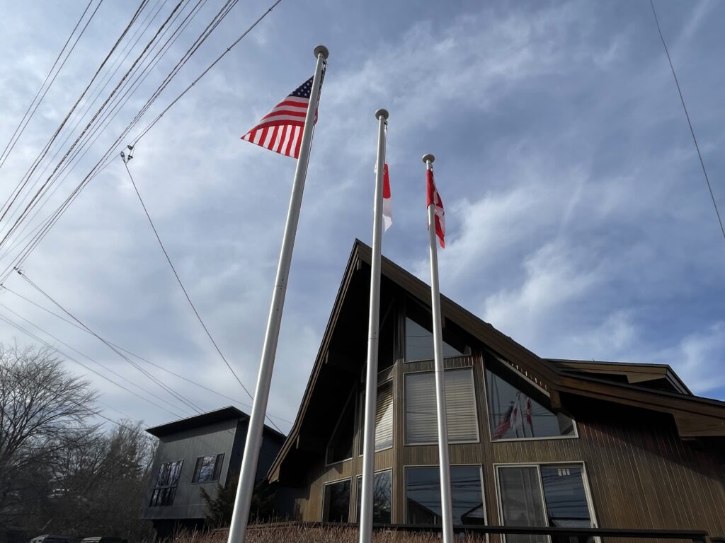 シーダハウス国旗（新）